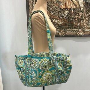 Vera Bradley Green Teal Floral Weekender‎ Tote.